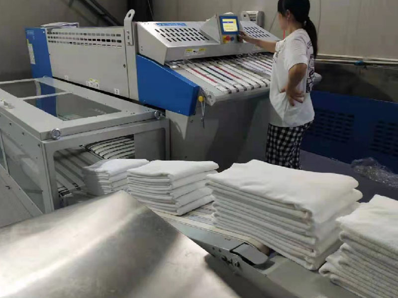 常宁巾类折叠机-02